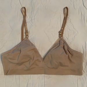 FINAL SALE🚨🚨 Soft, pad less bra